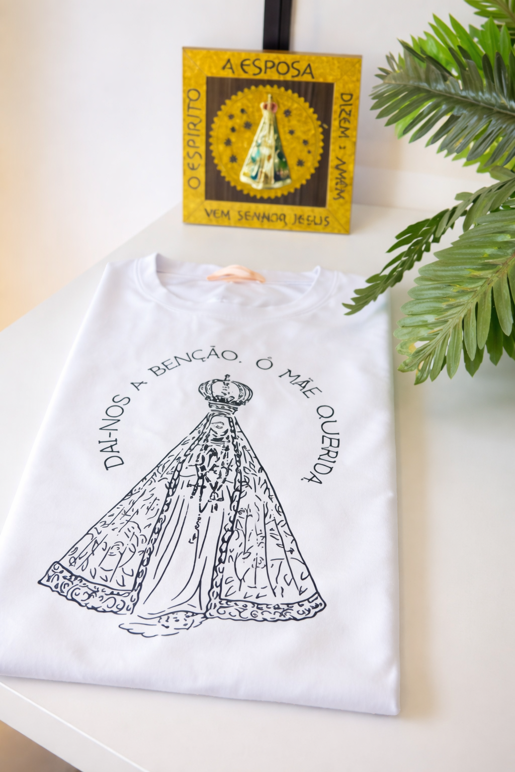 Camiseta Nossa Senhora Aparecida – Dai-nos a Benção, Ó Mãe Querida (Unisex)