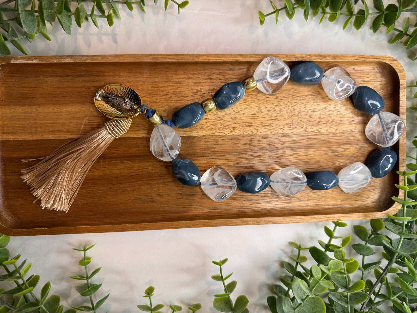 Collar de mesa de Nuestra Señora