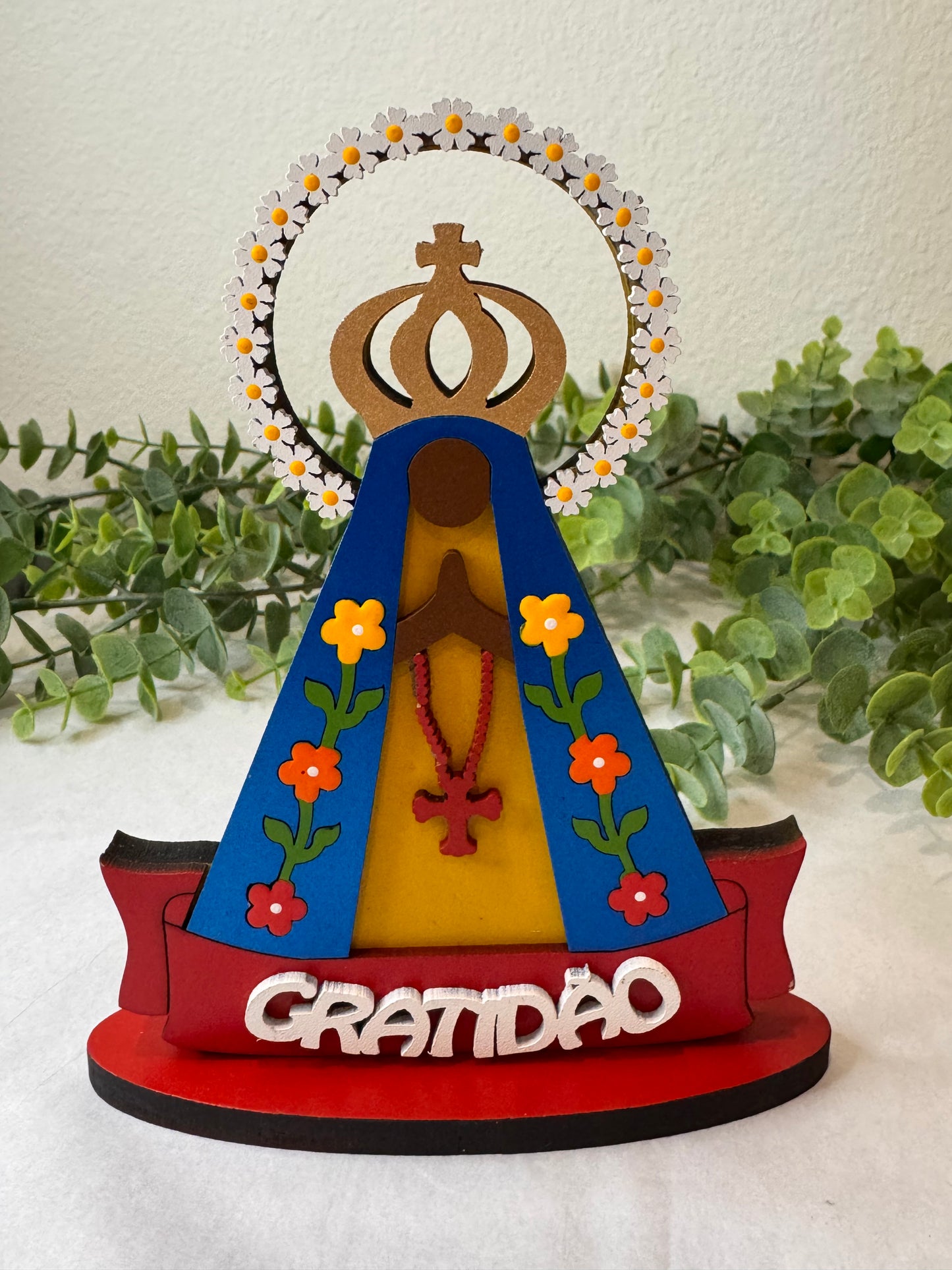 Nossa Senhora Aparecida com Esplendor Floral Branco – “Gratidão”