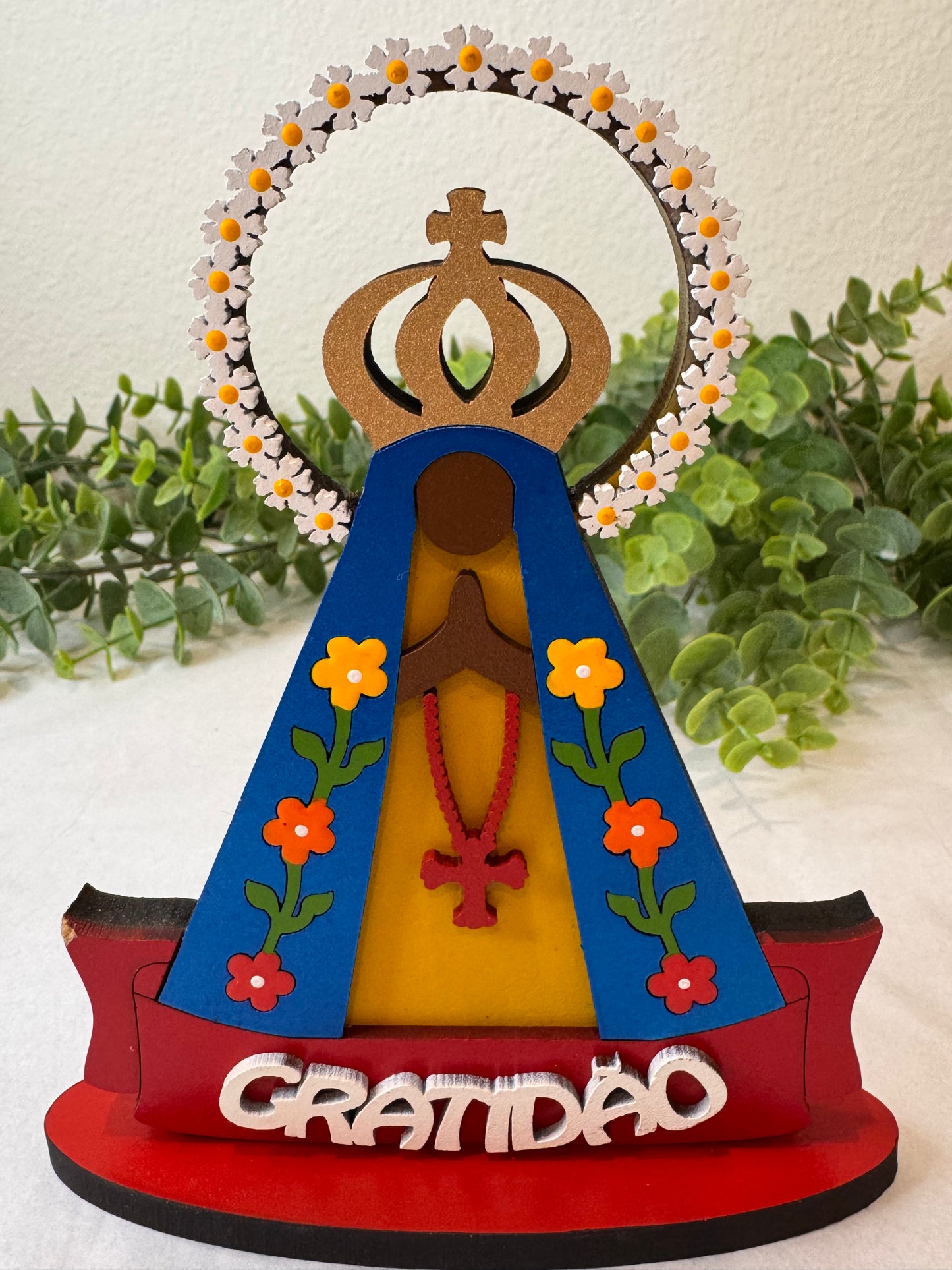 Nossa Senhora Aparecida com Esplendor Floral Branco – “Gratidão”