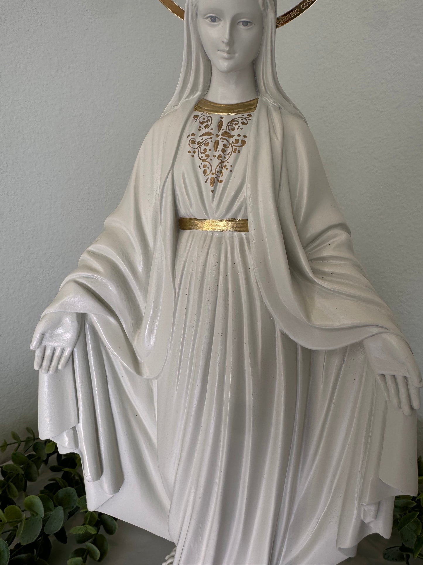 Our Lady of Graces – 30 cm