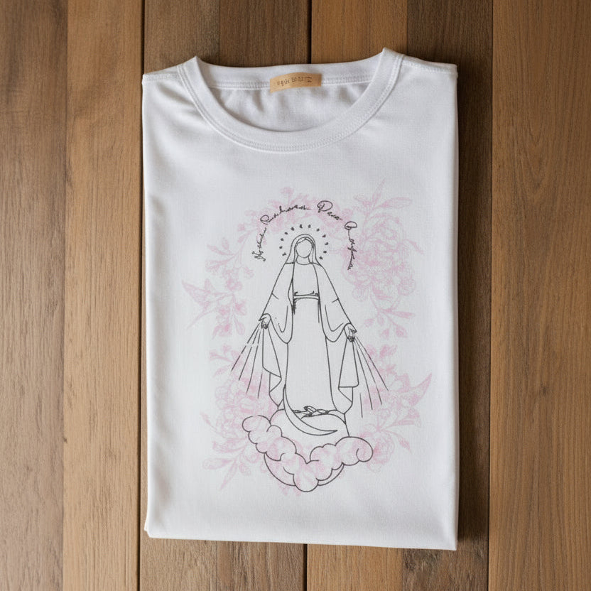 Camiseta Nossa Senhora das Graças – Rainha das Graças (Unisex)