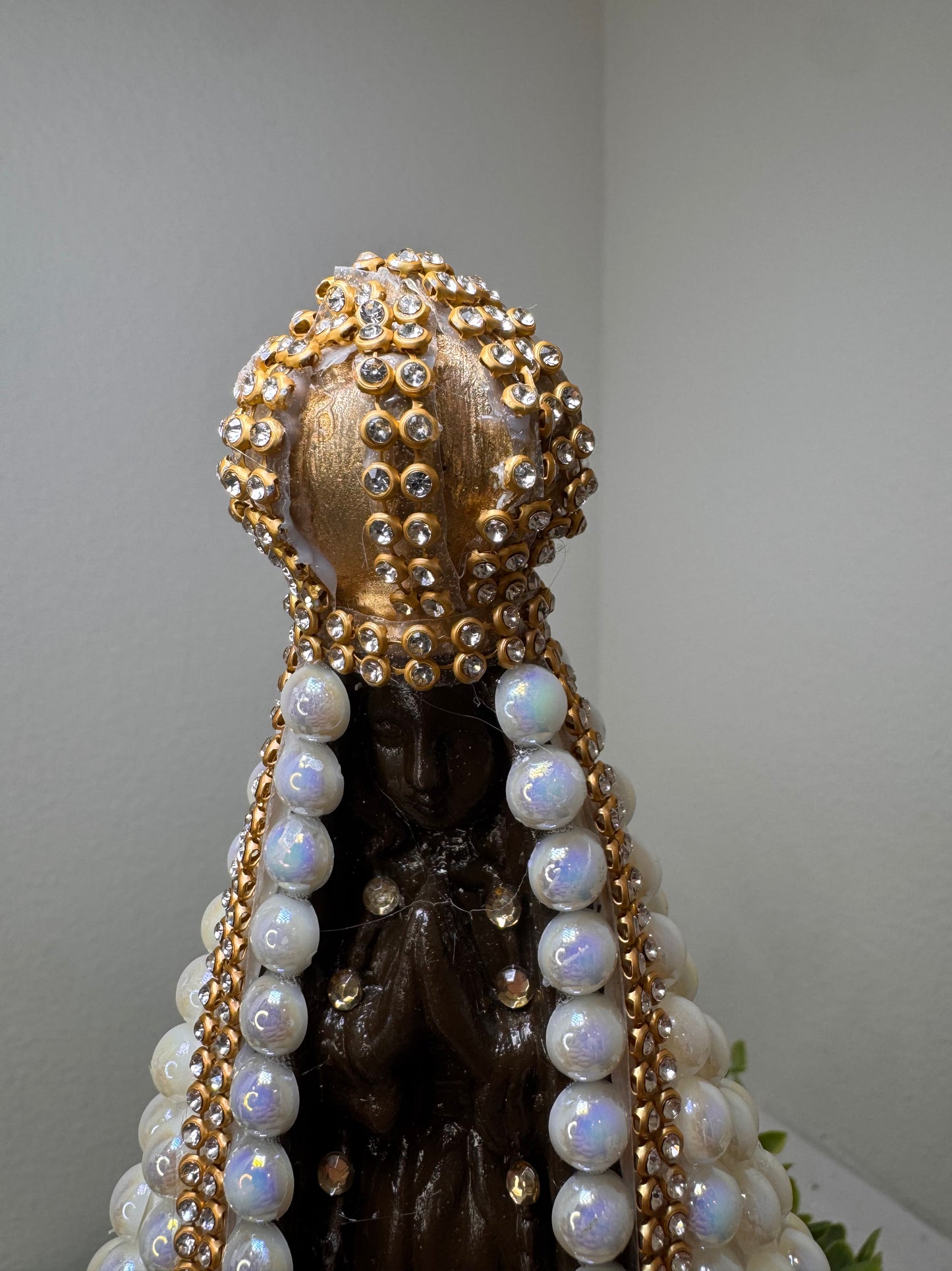 Imagens de Nossa Senhora Aparecida em Gesso — Cheias de Fé, Beleza e Simplicidade