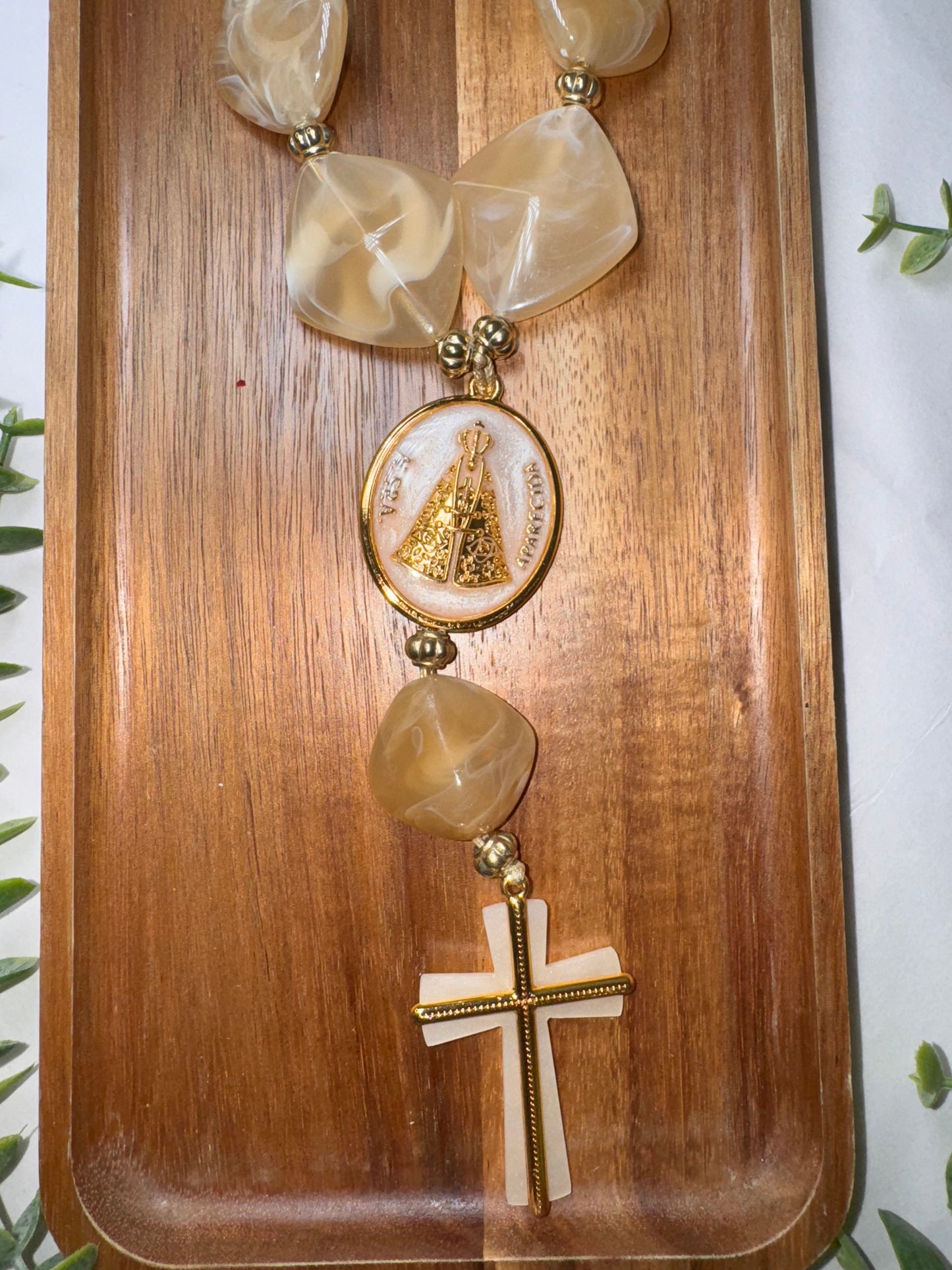 Collar de mesa de Nuestra Señora
