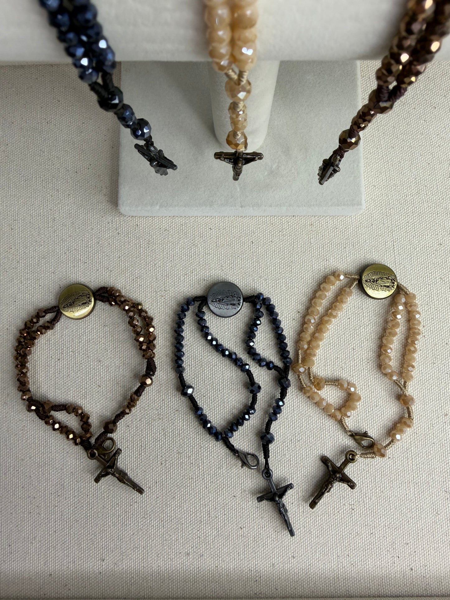 Pulseira Terço Nossa Senhora de Guadalupe com Cristais