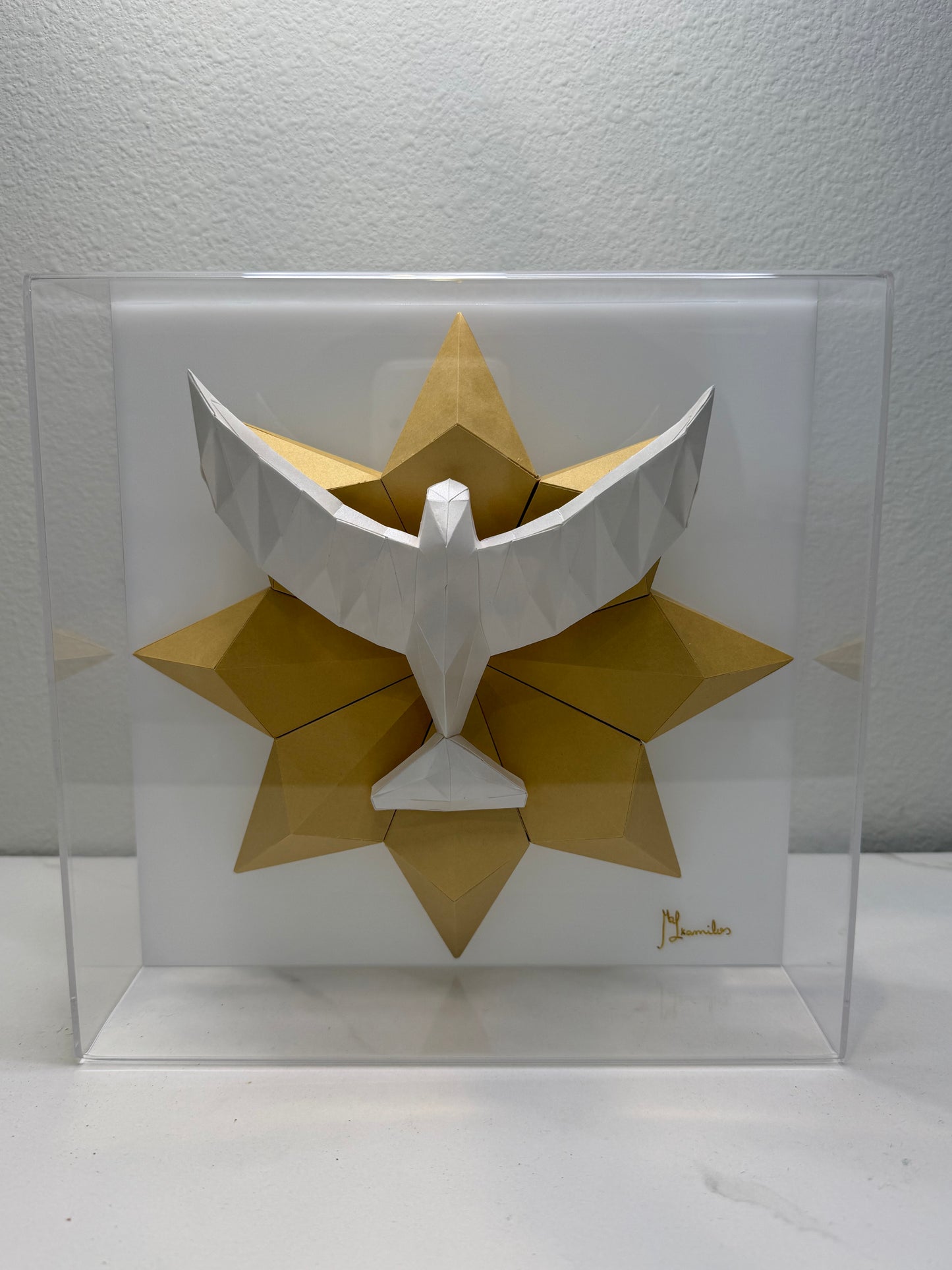 Holy Spirit Sculpture – Mariana Kamilos (Size P)