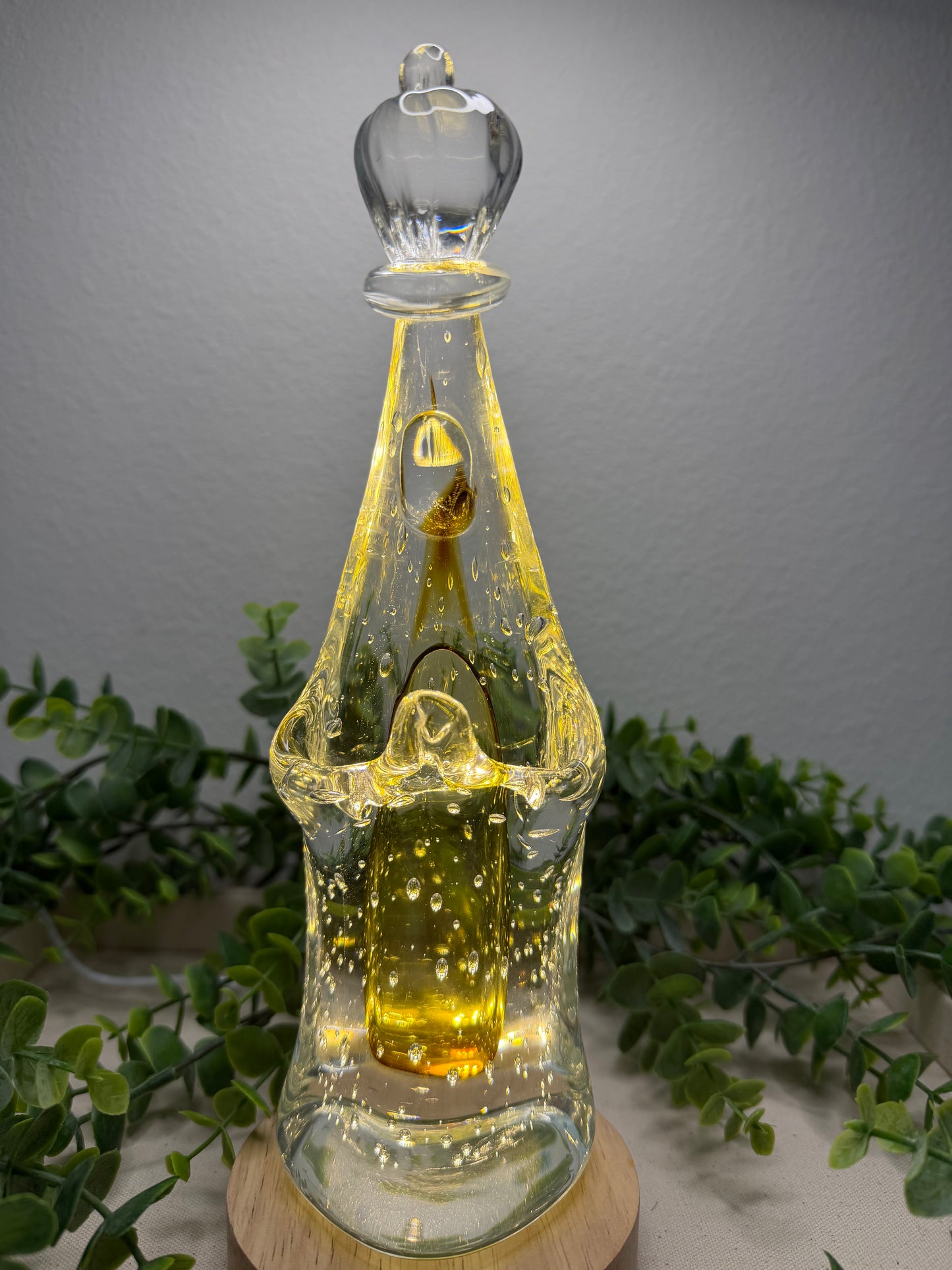 Murano Statue of Our Lady of Fatima – 26cm (Amber)