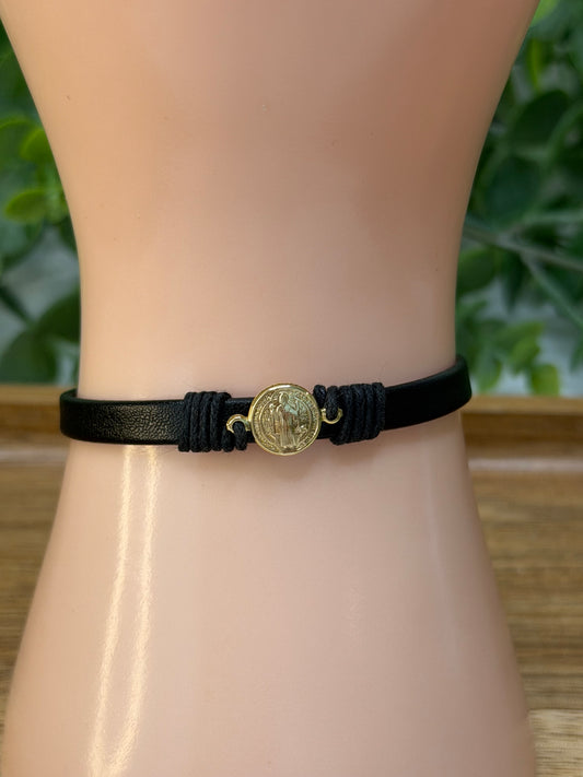 Pulseira Feminina São Bento – Corino Preto