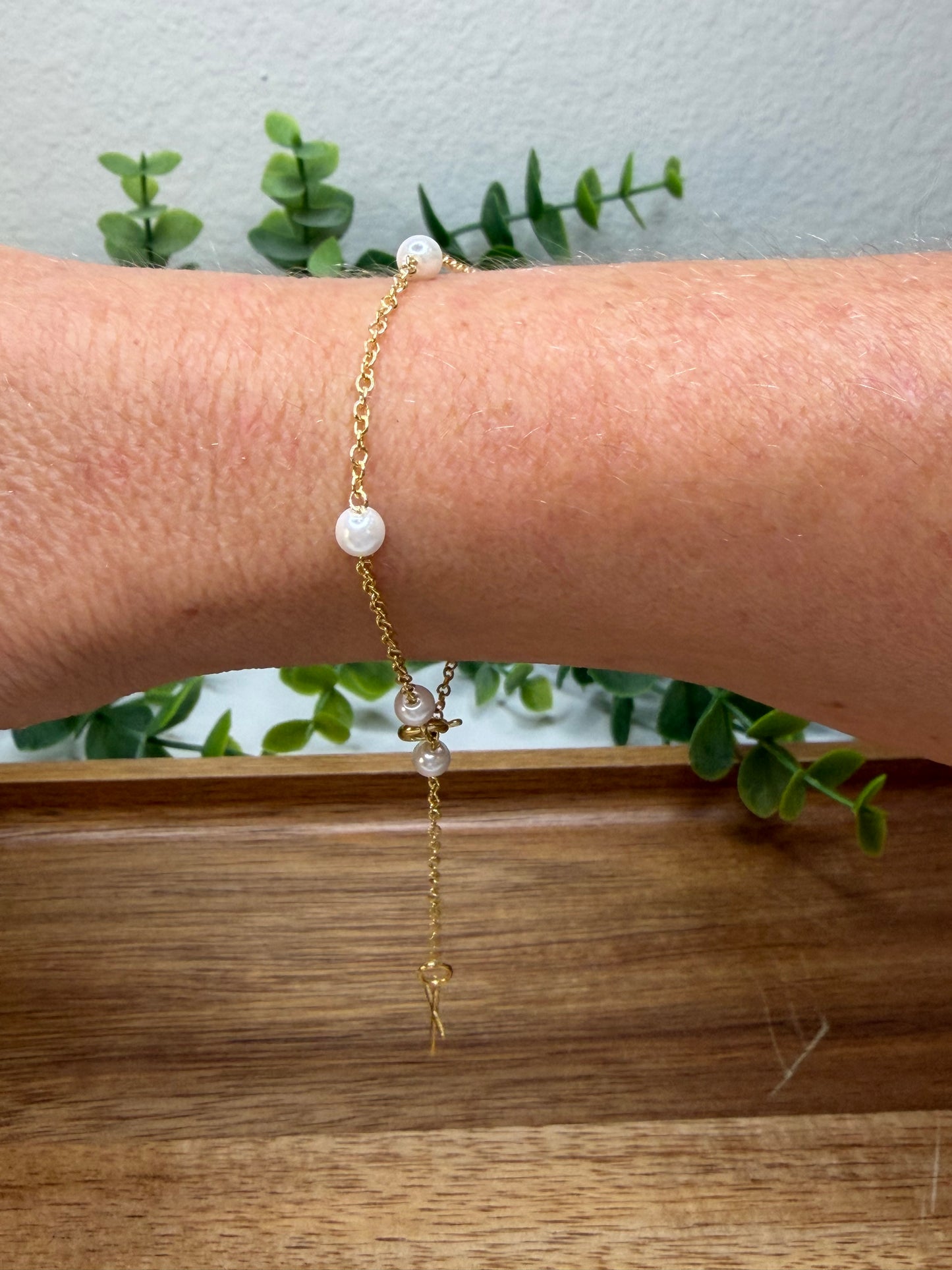 Pulseira Terço Pérolas – Fé no Pulso