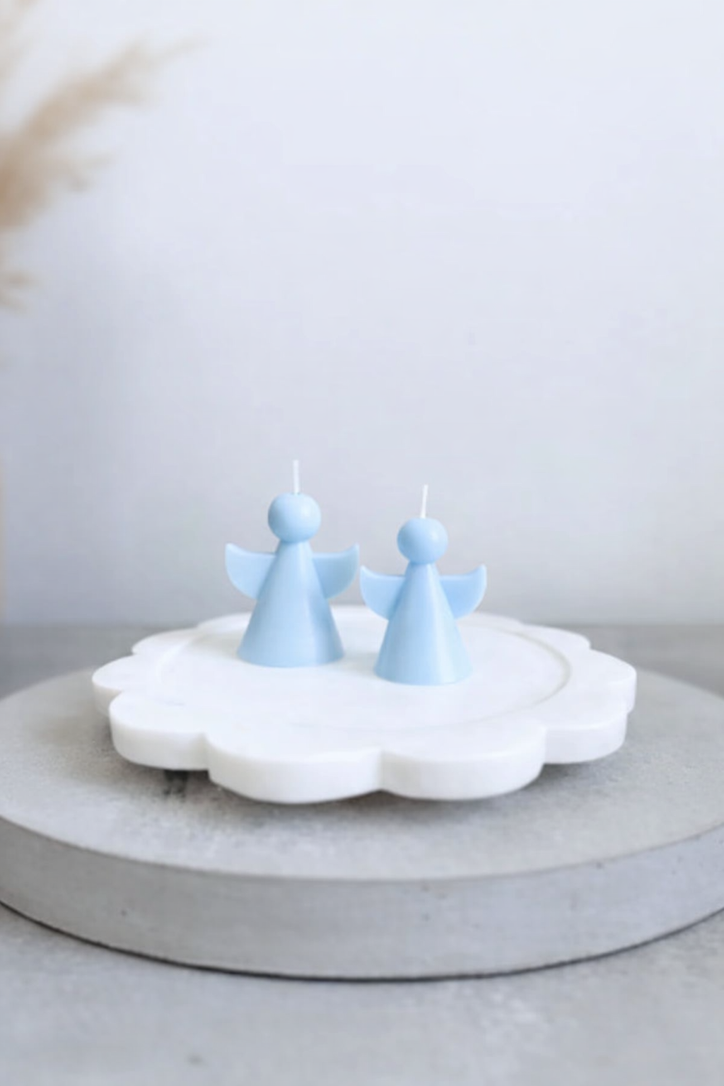 Vela Anjinhos Decorativa – Delicadeza e Proteção