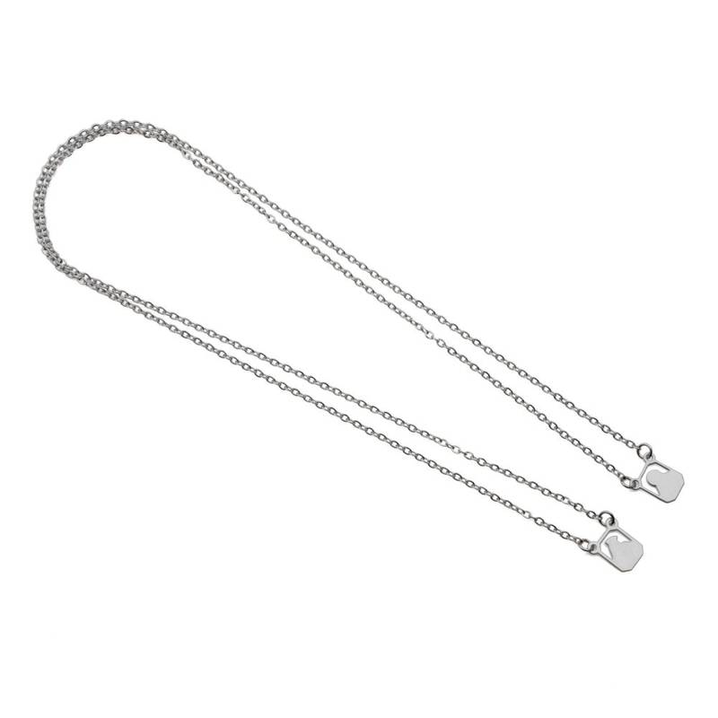 Escapulário Aço Inox – Santíssimo Carmo Vazado Pequeno