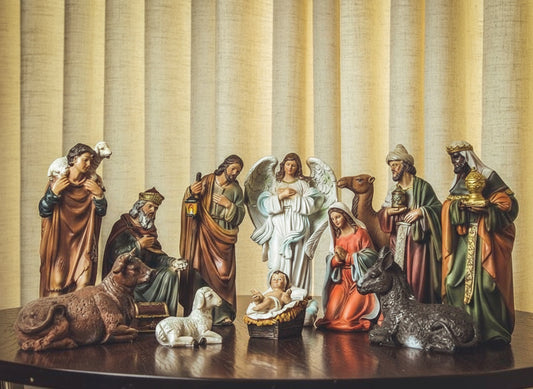 Presépio Completo 11 Peças em Resina – 20cm