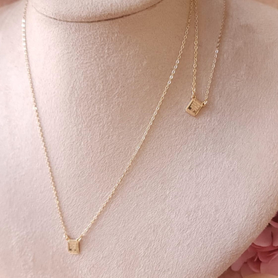 Escapulario Padre Nuestro y Salmo 23 – 70cm | Plaquitas Devocionales | Bañado en Oro de 18K