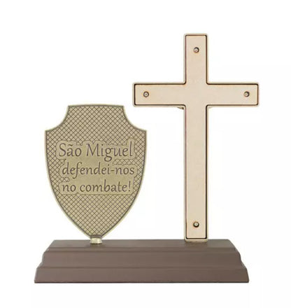 Oratorio Crucifijo con San Miguel Arcángel – Oro Viejo | 15 cm