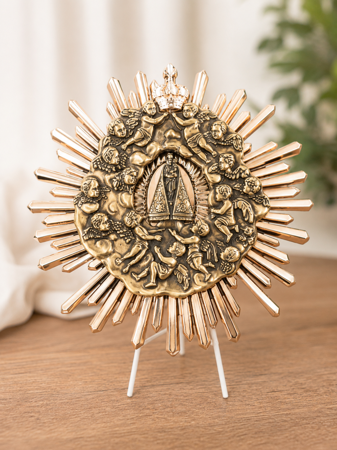 Adorno Glória de Nossa Senhora de Nazaré para Mesa e Altar com Suporte