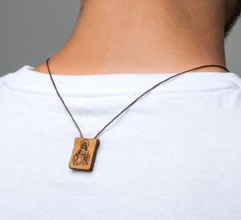 Escapulário de Couro com Folheto – Nossa Senhora do Carmo