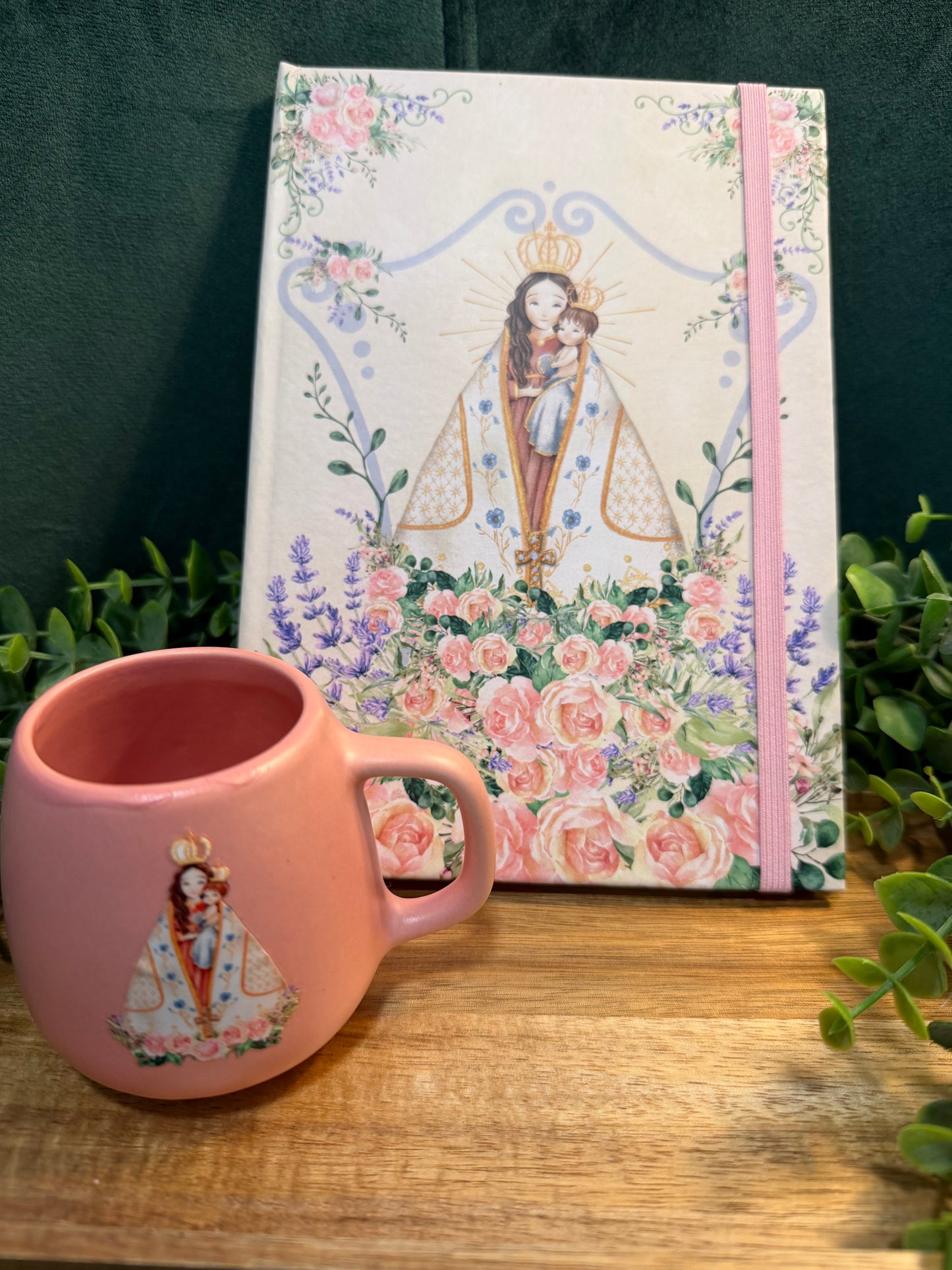 Kit Devocional Mariano – Bloco de Escrita + Xícara