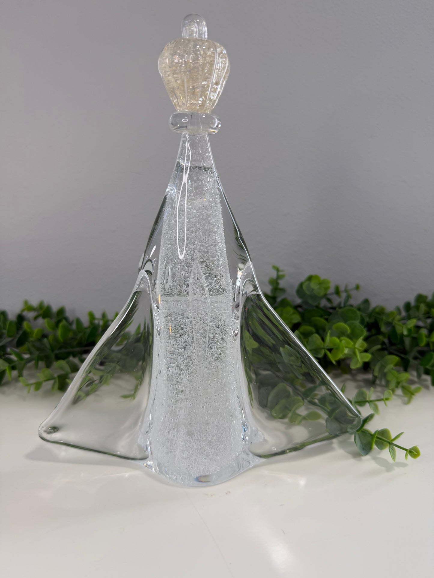 Nossa Senhora Aparecida de Murano – Luz da Presença Divina (25cm)