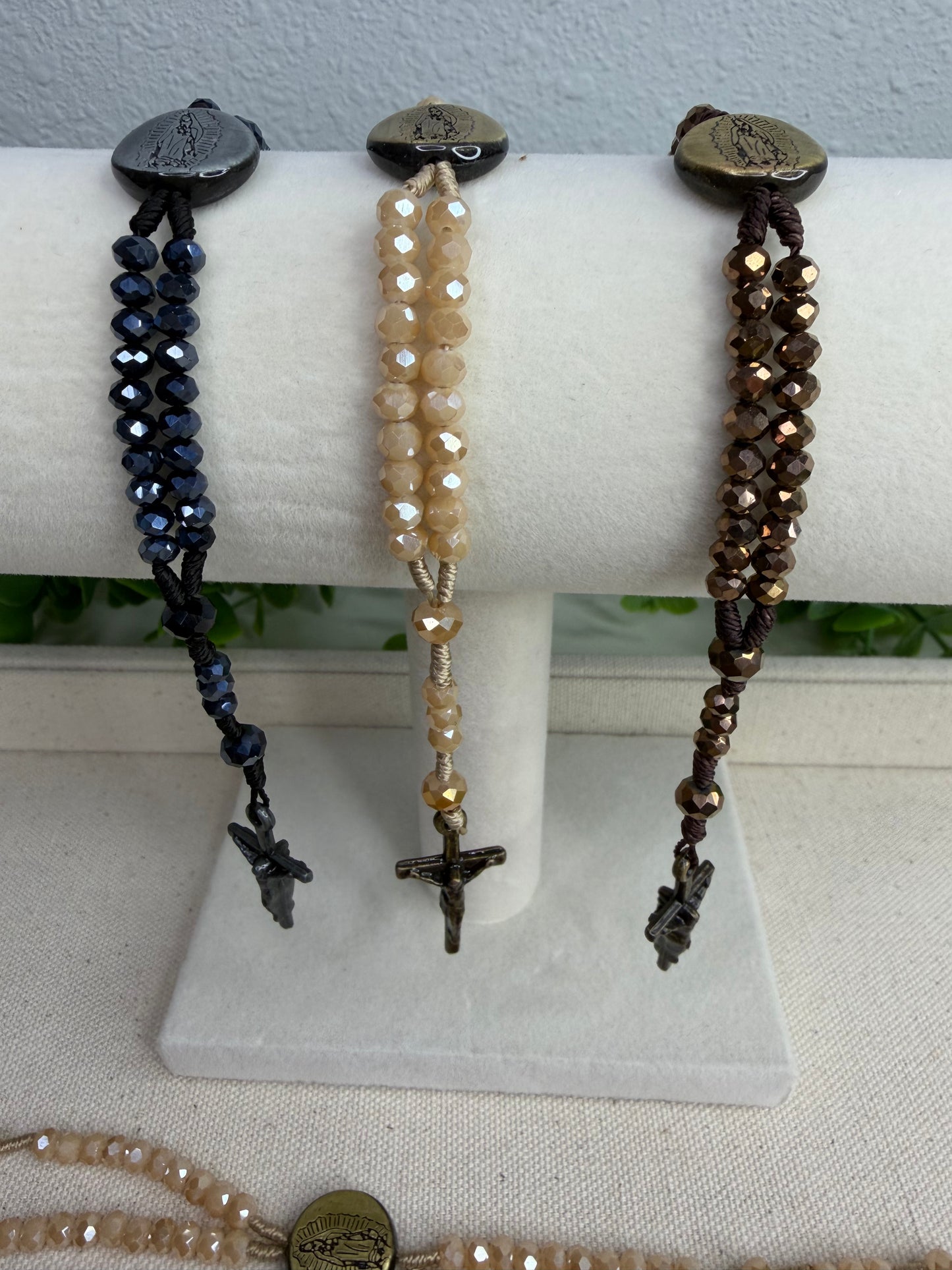 Pulseira Terço Nossa Senhora de Guadalupe com Cristais