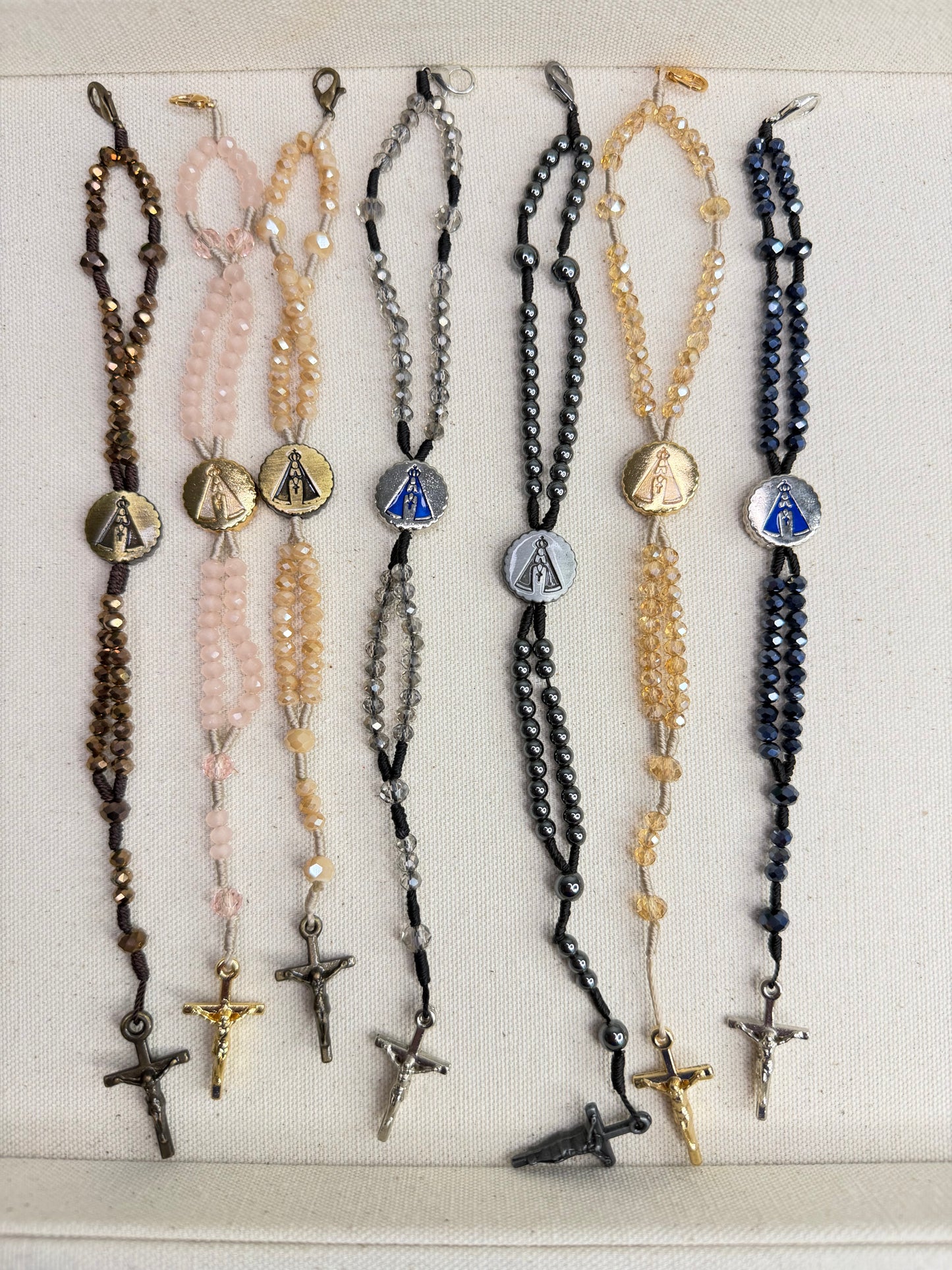 Pulseira Terço Nossa Senhora Aparecida com Cristais