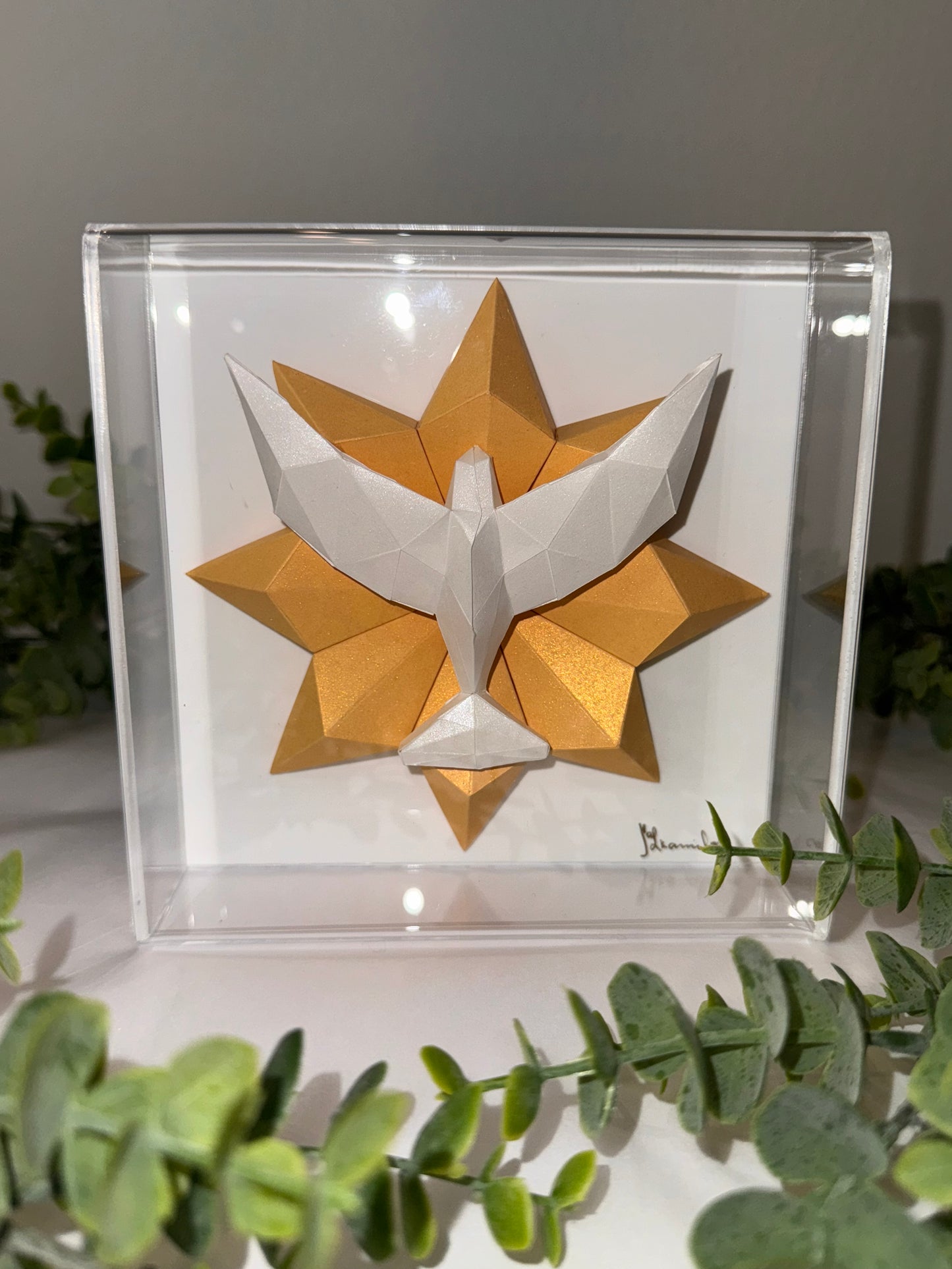 Holy Spirit Sculpture – Mariana Kamilos (Size P)