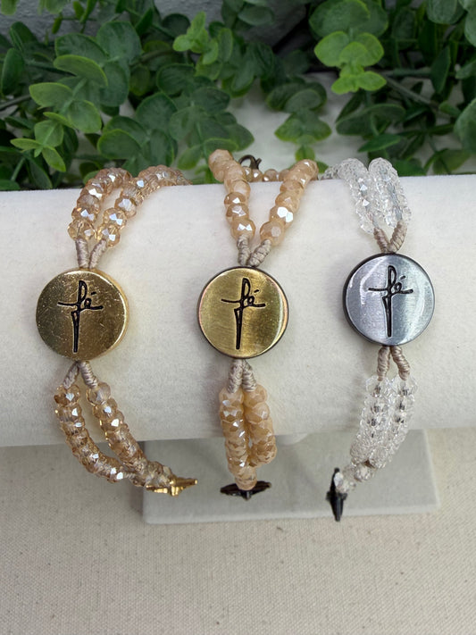Pulseira Terço Fé – Um lembrete diário de confiar em Deus
