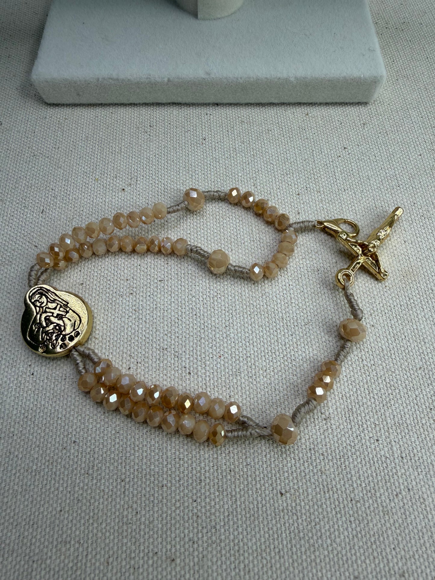 St. Thérèse Rosary Bracelet – Small gestures, great love