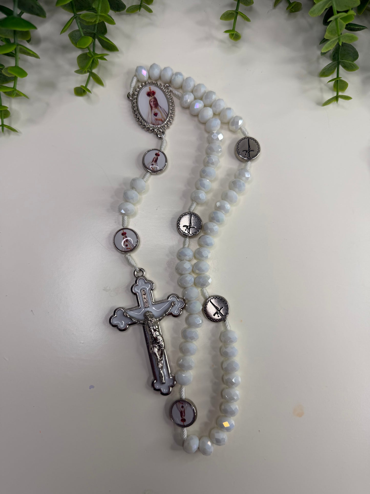 Our Lady of Fátima Rosary in Crystals