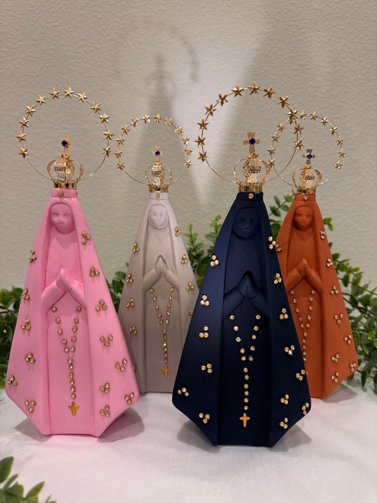 Nossa Senhora Aparecida – Modelo Moderno com Esplendor