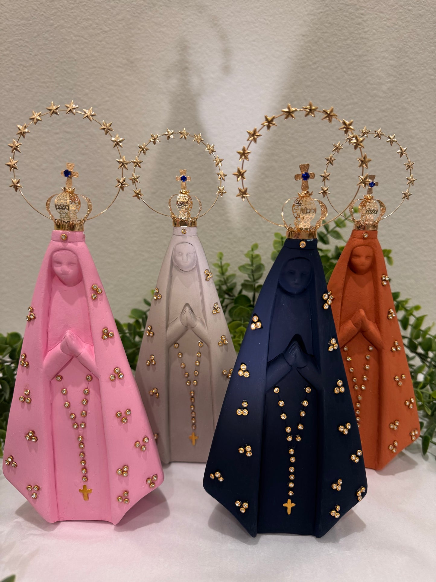 Nossa Senhora Aparecida – Modelo Moderno com Esplendor