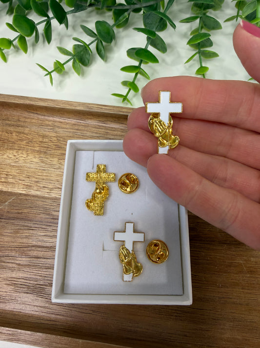 Bóton Cruz com Mãos em Oração
