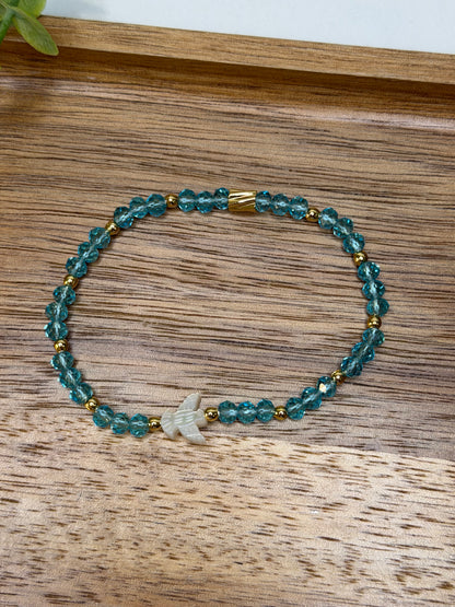 Pulseira de Cristais com Espírito Santo em Madrepérola