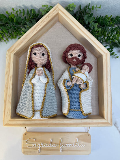 Enfeite de Parede / Porta – Sagrada Família em Crochê