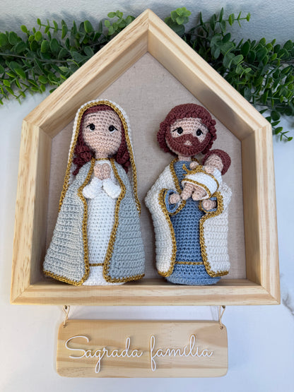 Enfeite de Parede / Porta – Sagrada Família em Crochê