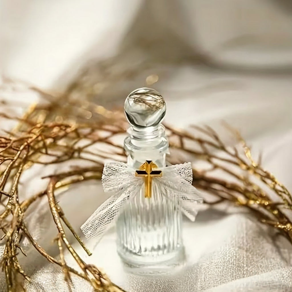 Mini Garrafinha de Água Benta com Cruz Dourada