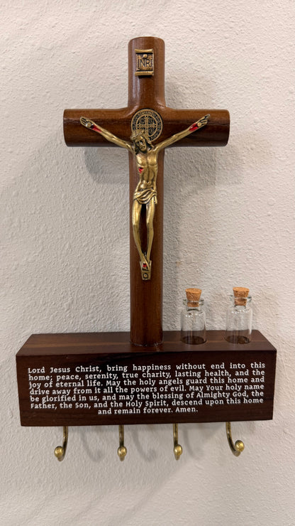Home Prayer Key Holder with Crucifix – 17 cm