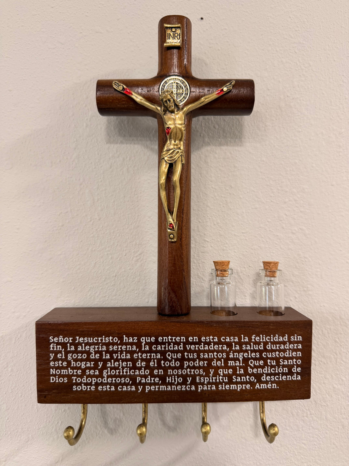 Home Prayer Key Holder with Crucifix – 17 cm