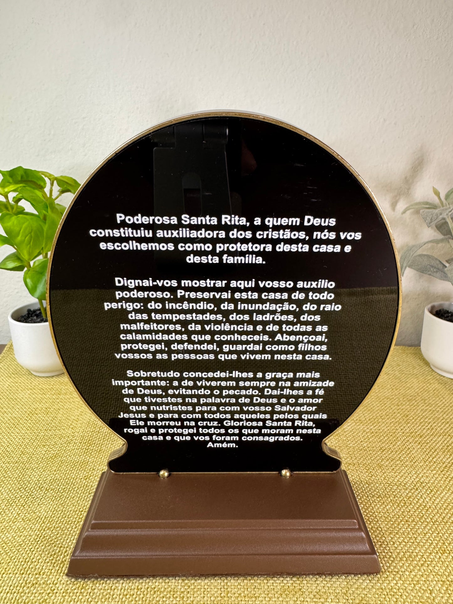 Adorno de Santa Rita de Cássia em Metal Ouro Velho