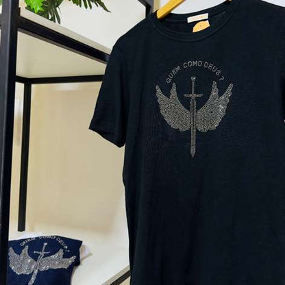 Camiseta São Miguel Arcanjo – Quem Como Deus? (Unisex)