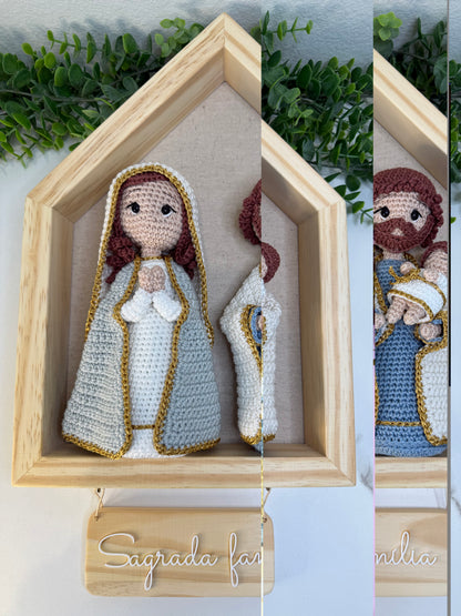 Enfeite de Parede / Porta – Sagrada Família em Crochê