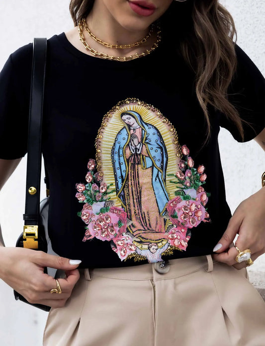 Camiseta con flores de Guadalupe y diamantes de imitación bordados a mano